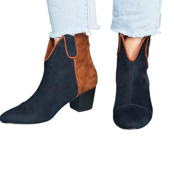 Vanessa Wu Anthropologie Colorblock Western Ankle Boots Navy Tan Size 39/9 - Picture 9 of 11